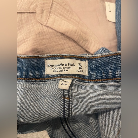 Abercrombie & Fitch 90’s Curve Love Slim Straight Ultra High Rise Size 33/16L - Picture 6 of 14